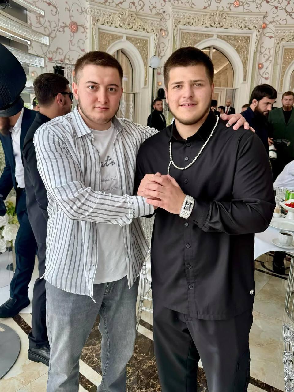 Скандальную свадьбу 17-летнего Адама Кадырова в Чечне посетили вице-премьеры Мантуров и Новак