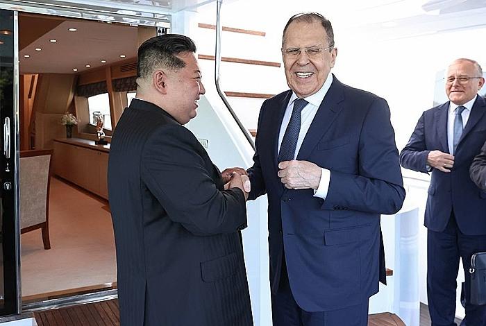 МИД РФ: Ким Чен Ын сам предложил помочь с СВО