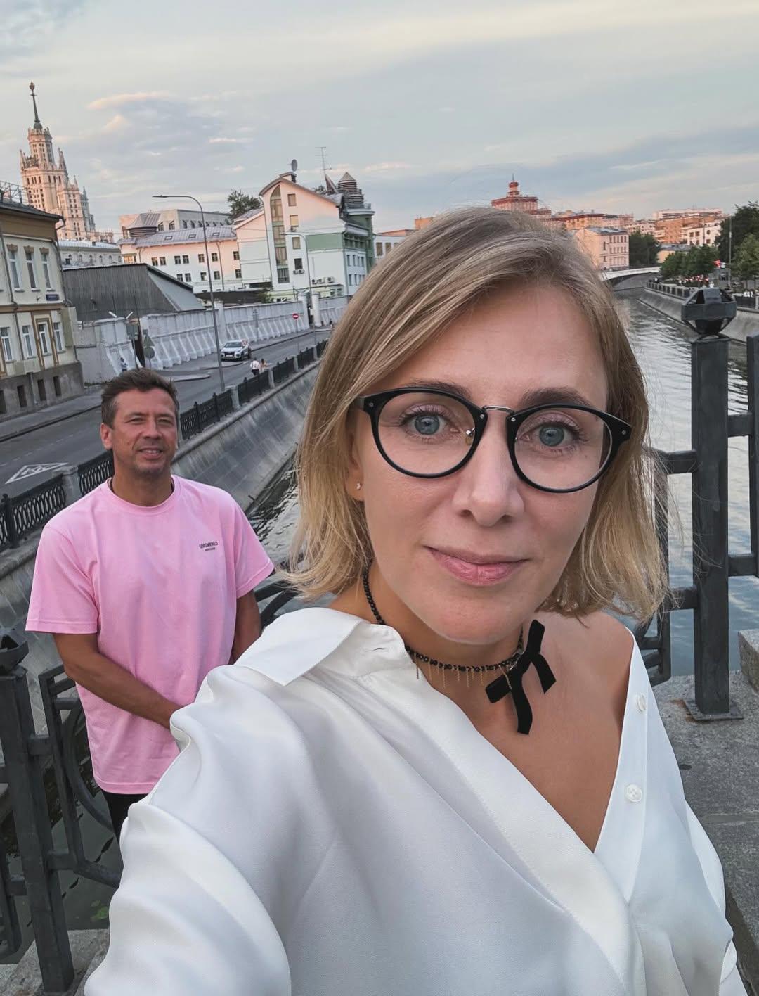 Андрей Мерзликин развелся с женой, с которой прожил 19 лет. Теперь они делят имущество на 140 миллионов