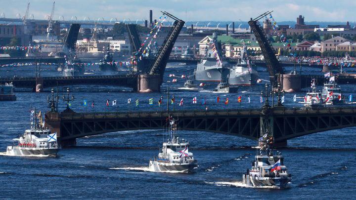 Главный военно-морской парад в Петербурге отменён