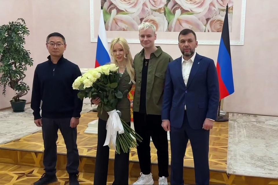 В Госдуме остались недовольны свадьбой Шамана и Мизулиной