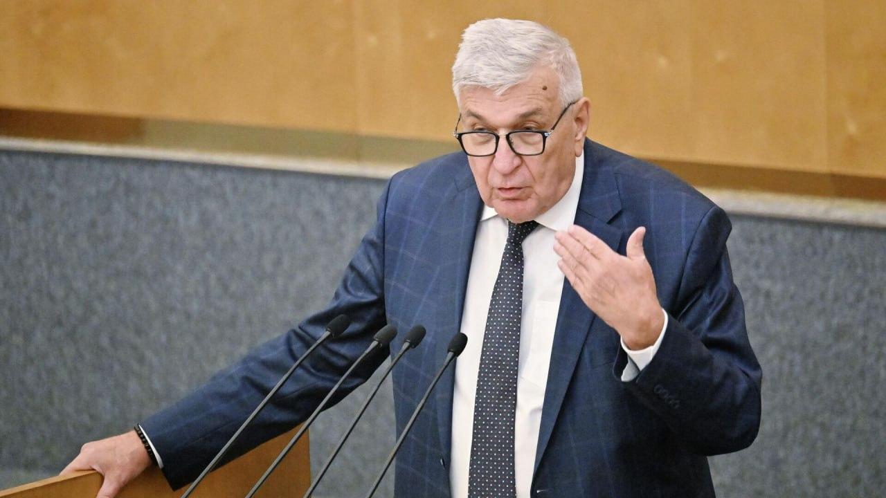 В Госдуме объяснили, как умерший депутат Тарасенко проголосовал 11 раз в день смерти