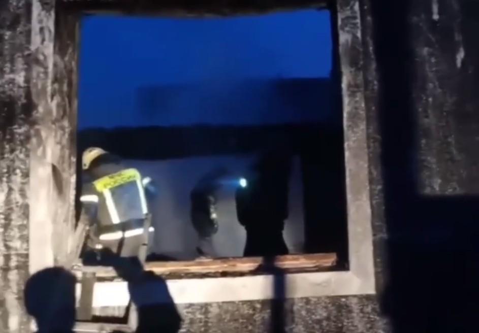 Семь погибших: семья с детьми сгорела в дачном доме под Сургутом