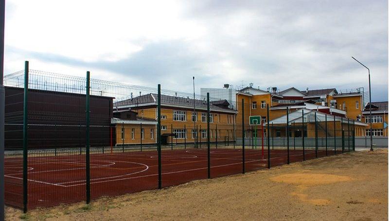 Драка учителя со школьником обернулась уголовным делом в Бурятии