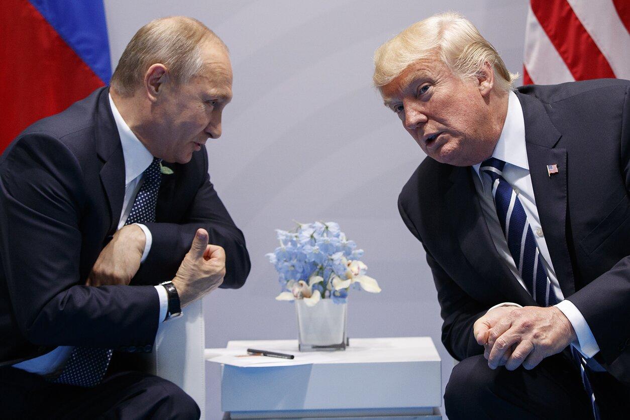 СМИ назвали состав американской делегации на переговорах Путина и Трампа