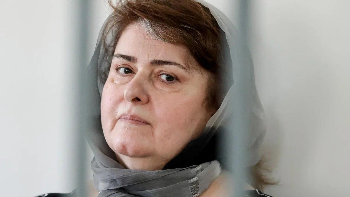Суд в Чечне приговорил мать оппозиционеров к четырем годам колонии по новому делу