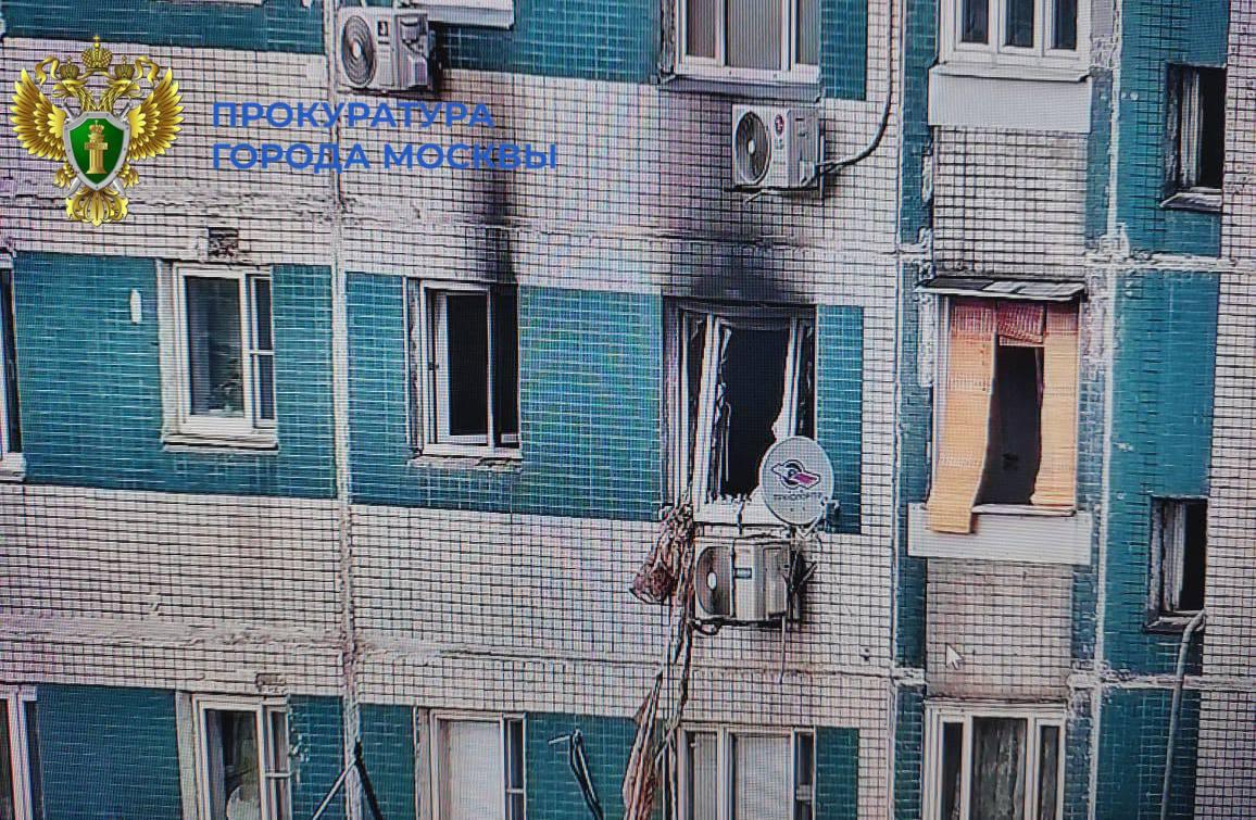 «Скажи код»: мошенники заставили девочку-подростка сжечь квартиру в Москве