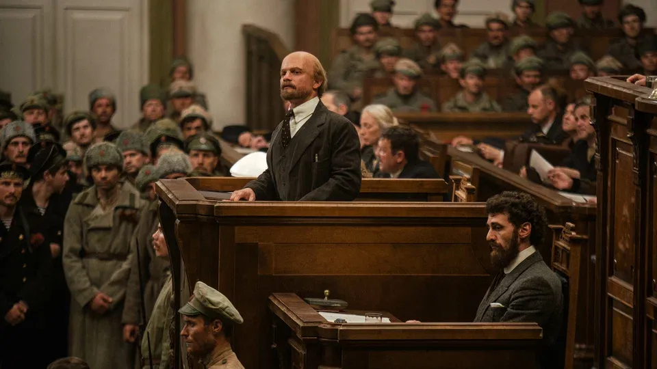 «Под трибунал»: Зюганов обрушился на сериал Кончаловского о революции