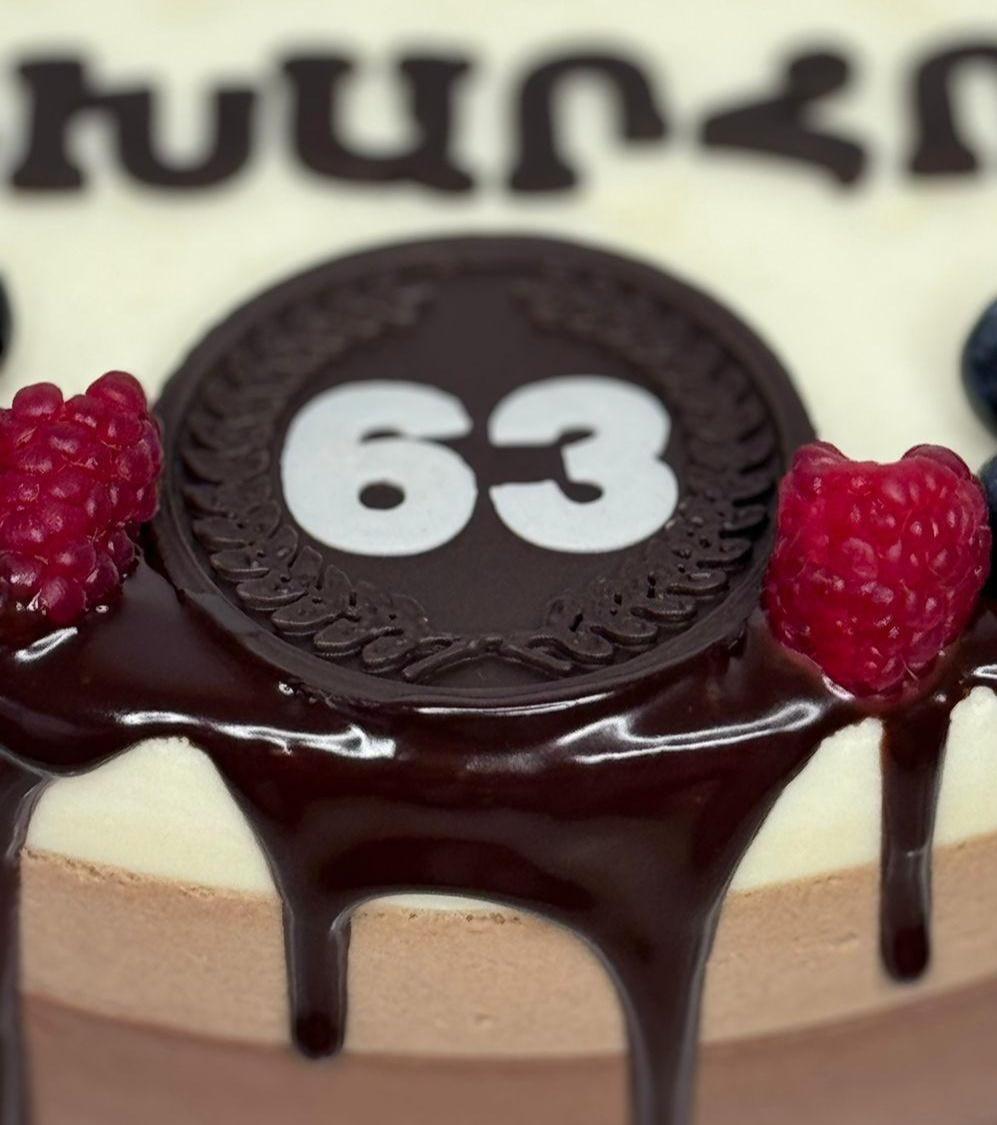 шоколадные медали и топперы для торта