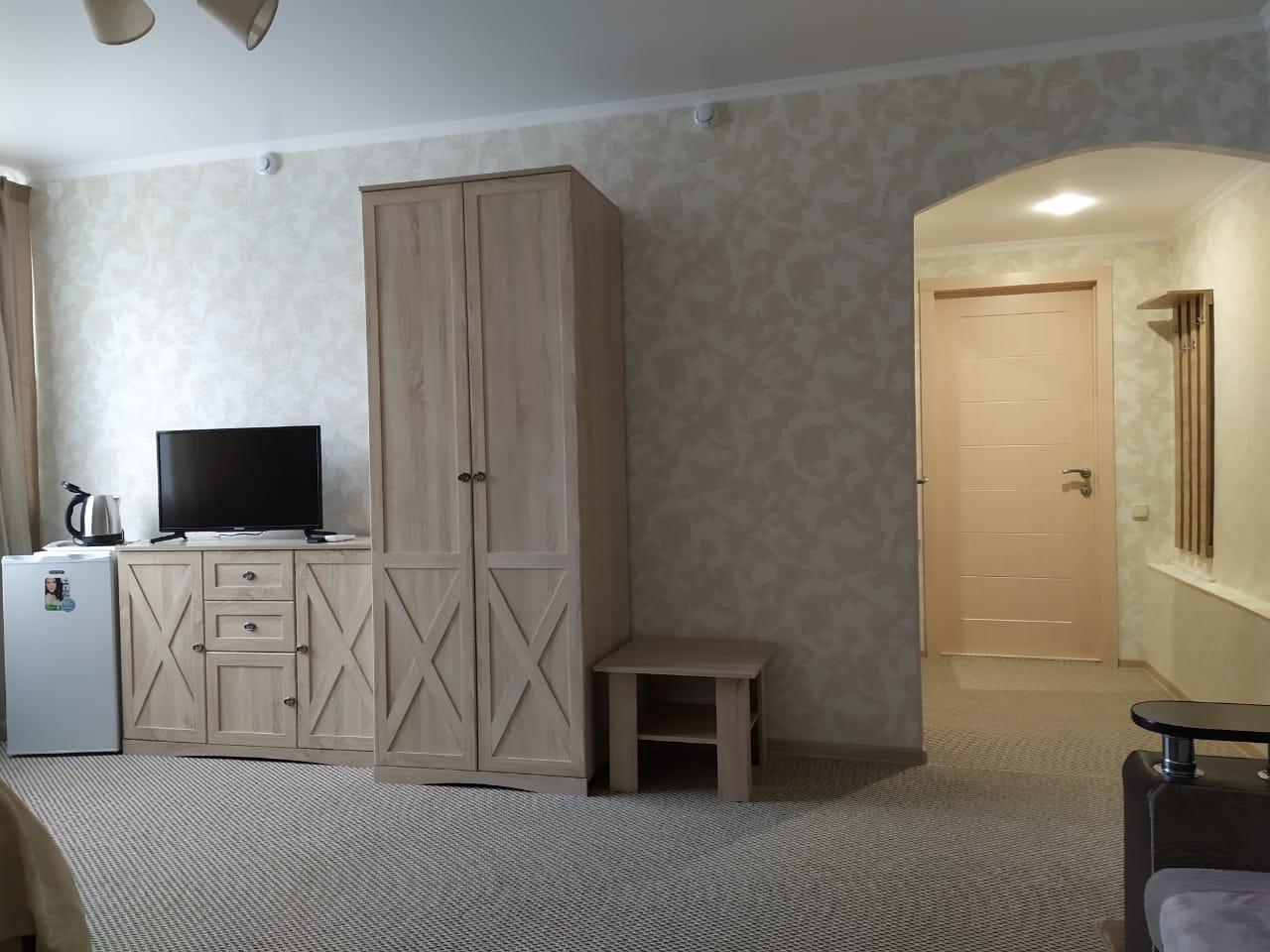 Семейный стандарт 2х комнатный стандарт для семьи до 4 человек. Феодосия