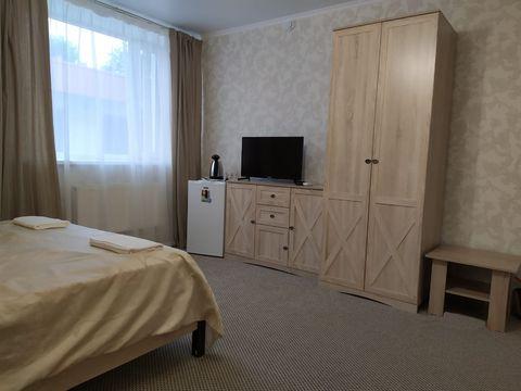 Семейный 2х комнатный стандарт Семейный номер стандарт. Отель Три сосны. Недорогой отдыха с детьми