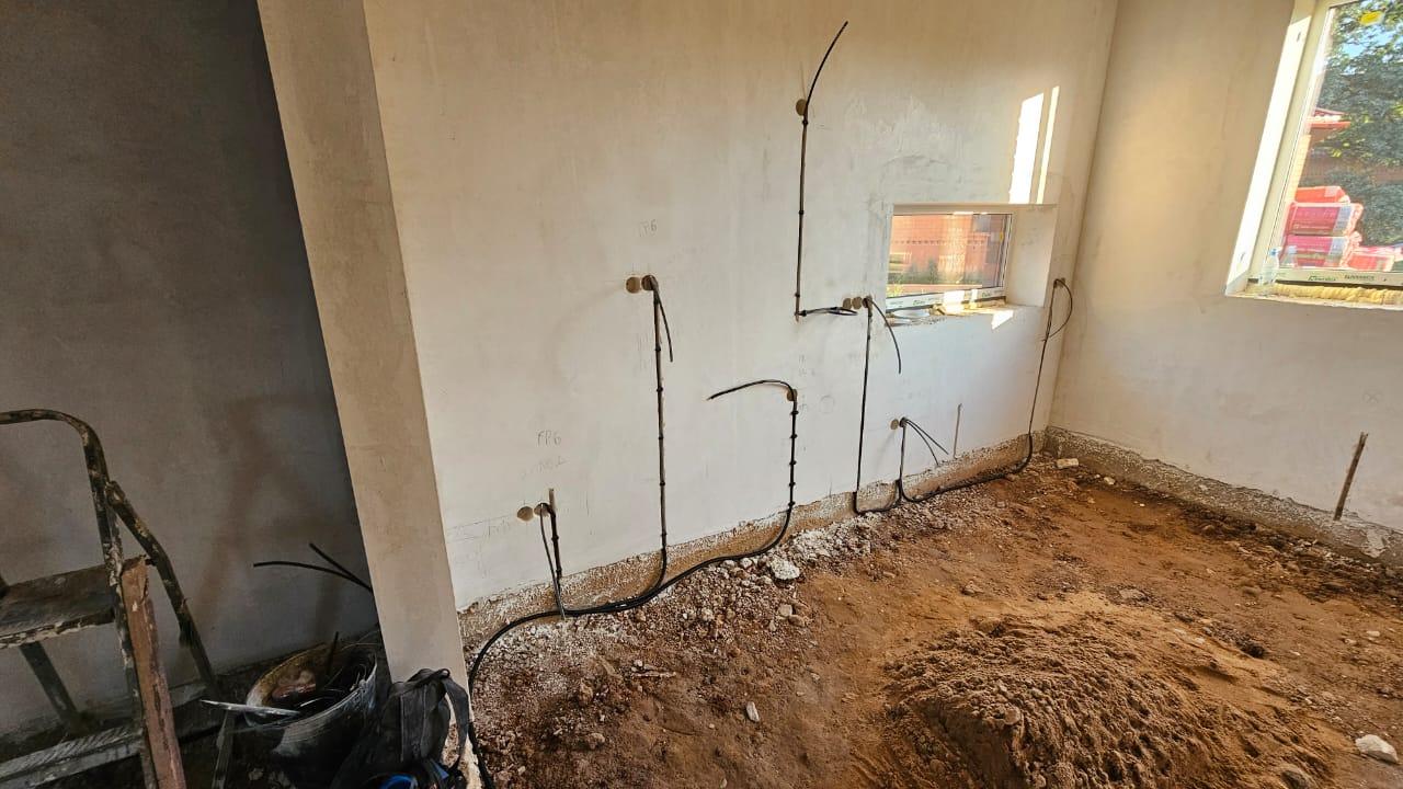 Монтаж электрики в деревянном доме