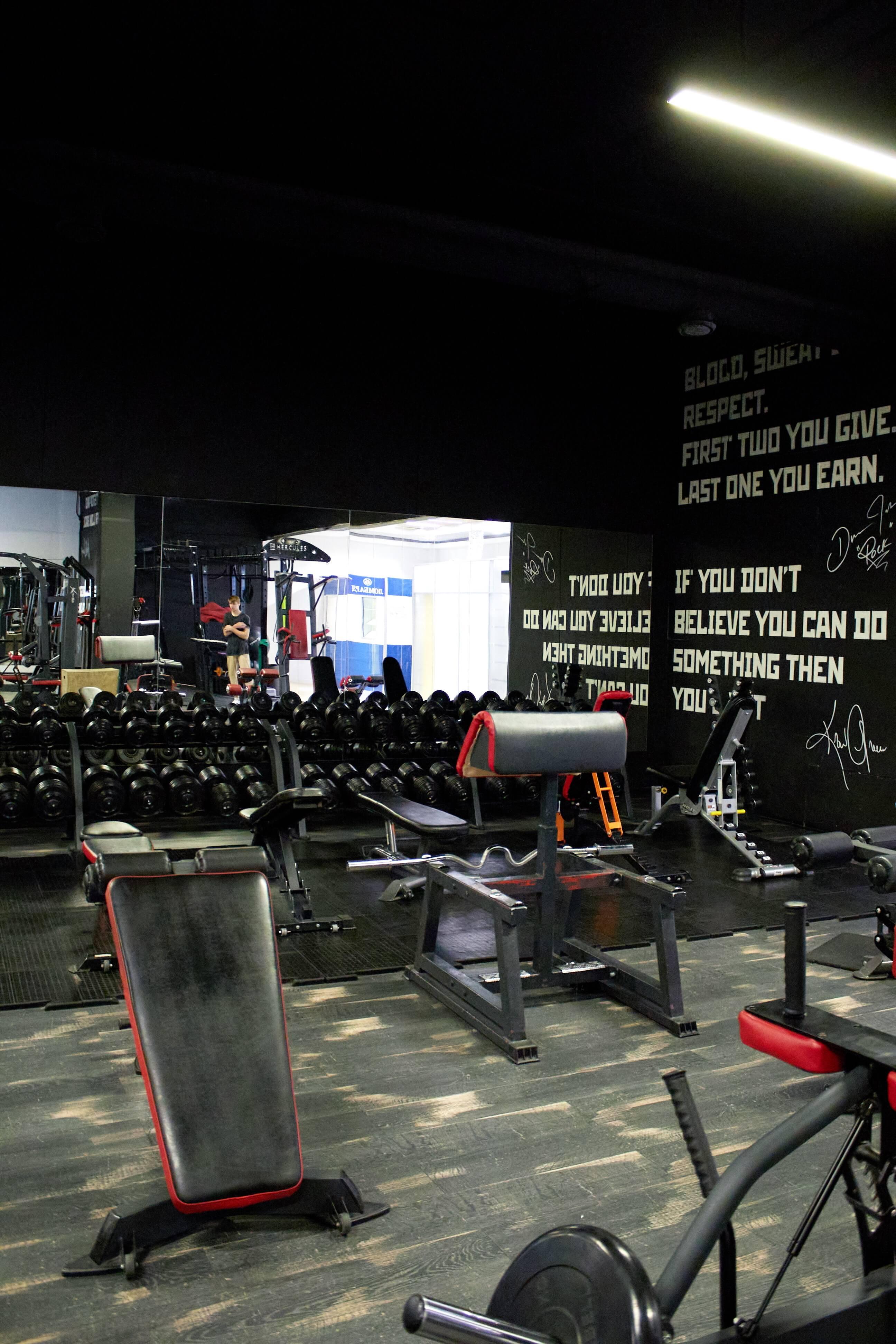Лопатино фитнес-клуб TMGYM