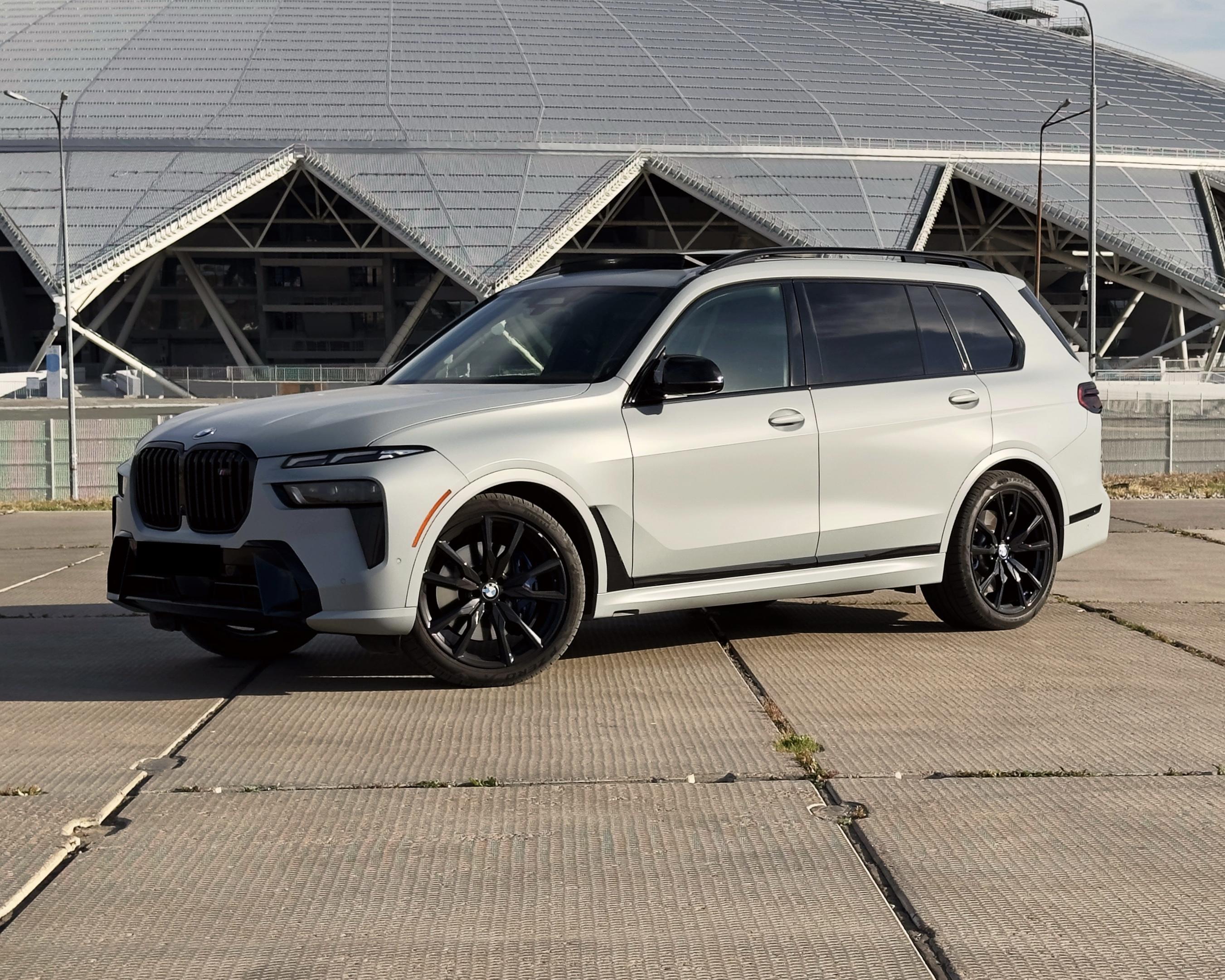 bmw x7 m60i