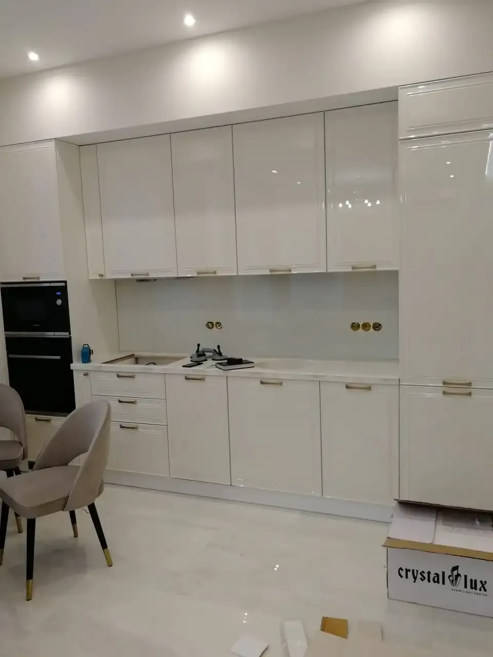 Скинали из стекла матовый для кухни Сочи