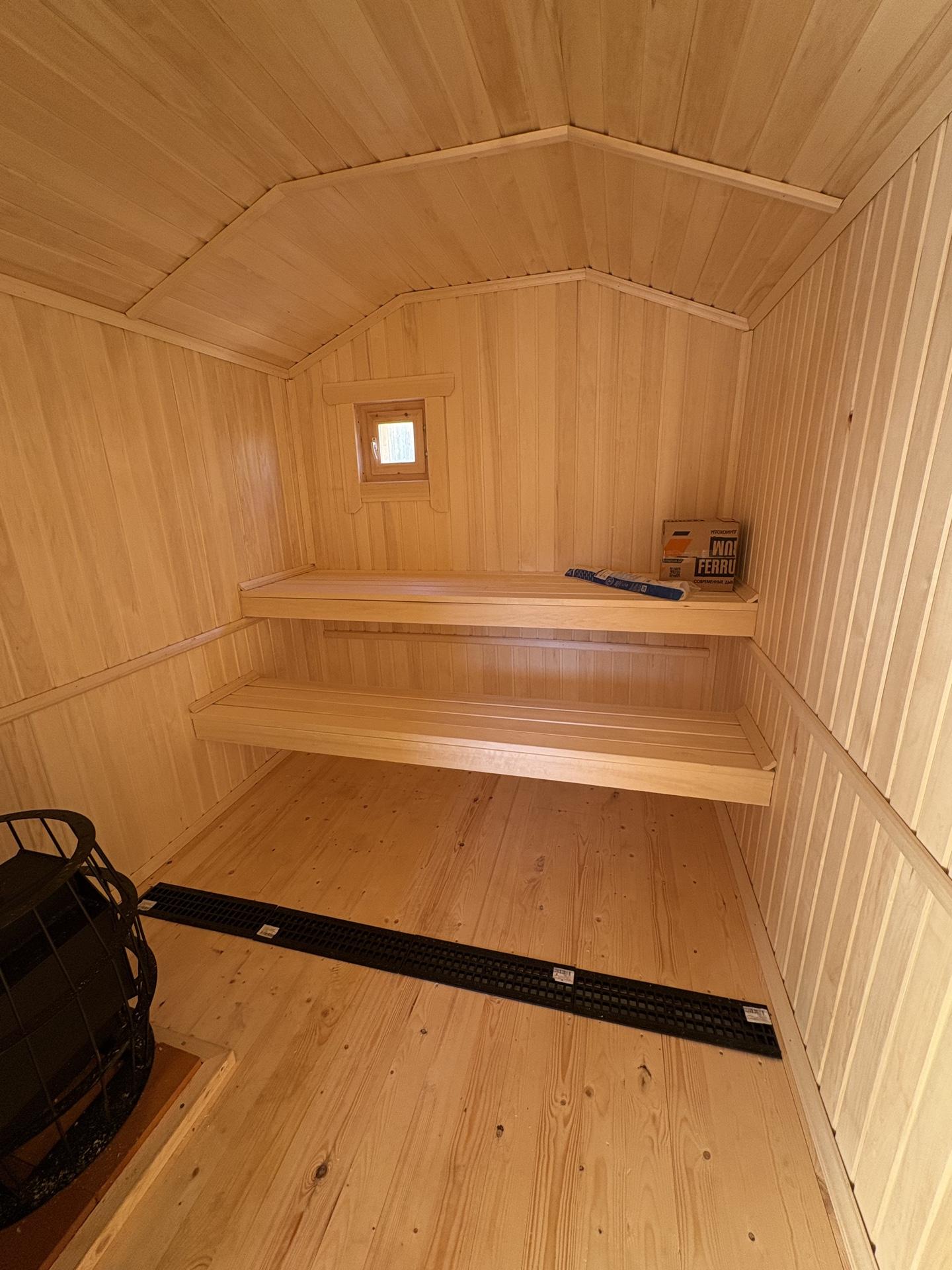 Мобильная баня из вагонки