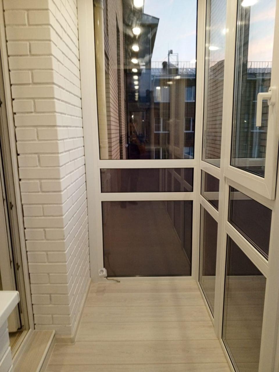 Балкон: остекление, отделка