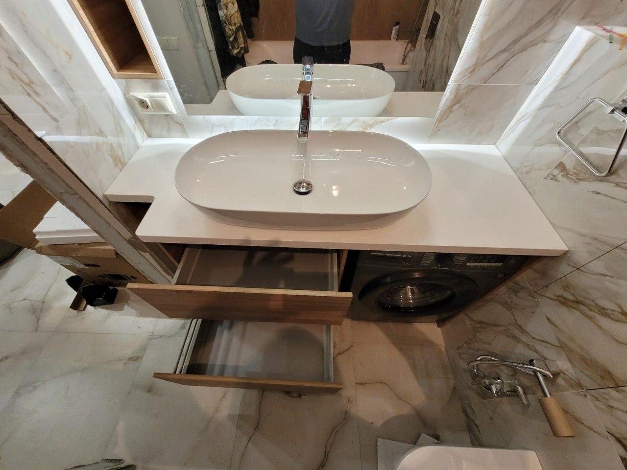 Мебель для ванной комнаты на заказ 