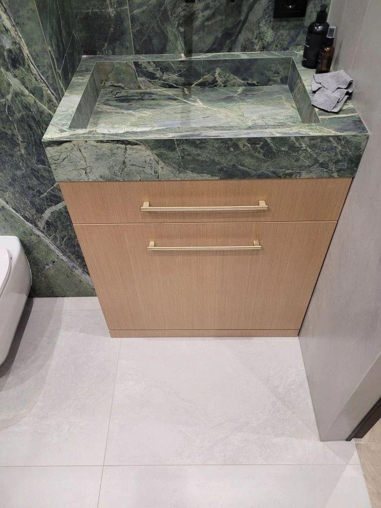 Мебель в ванную на заказ