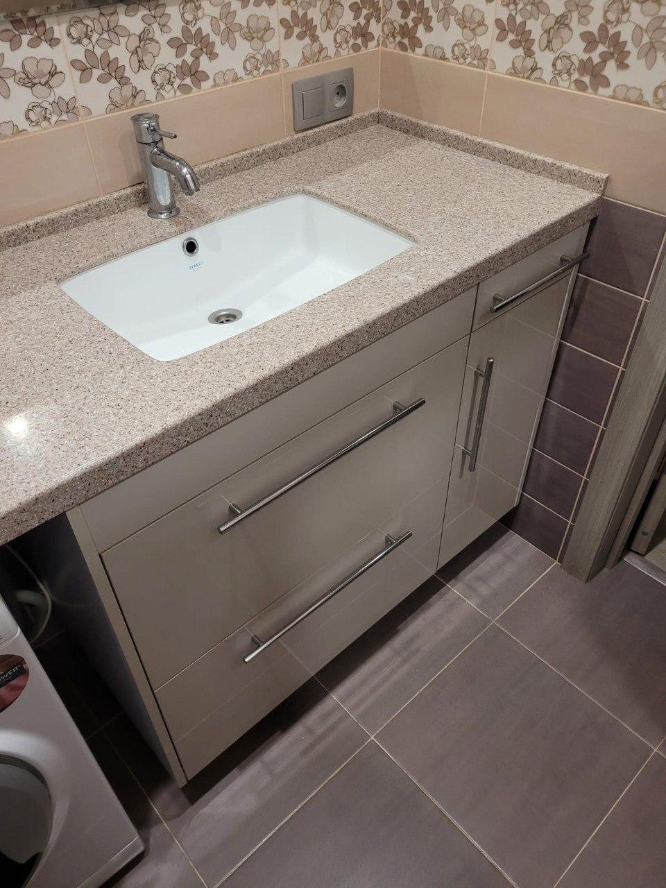 Мебель в ванную на заказ