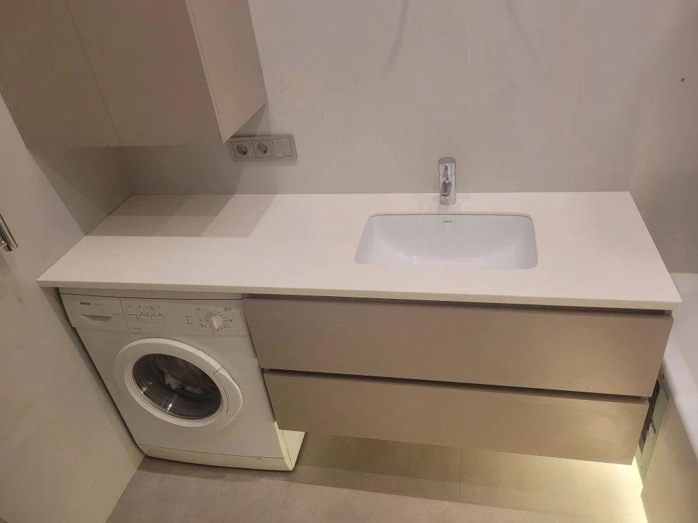 Мебель в ванную на заказ