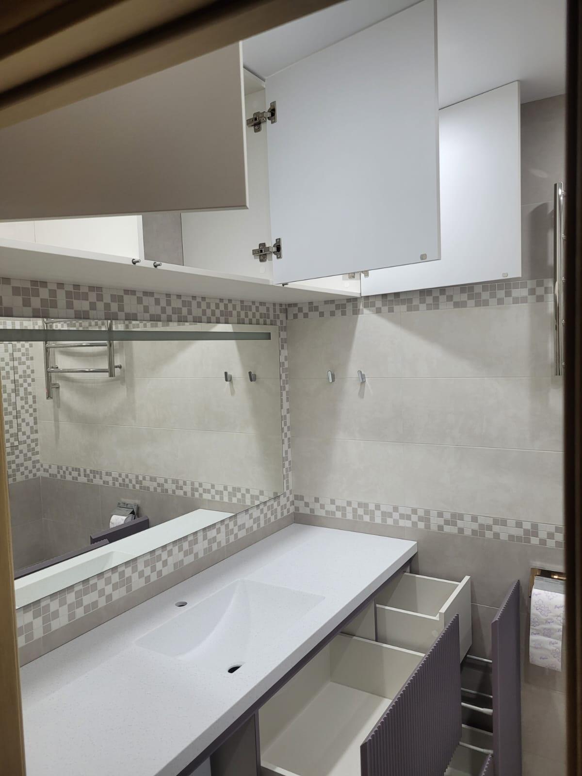 Мебель в ванную на заказ