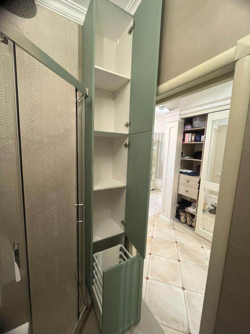 Навесная тумба для ванной комнаты