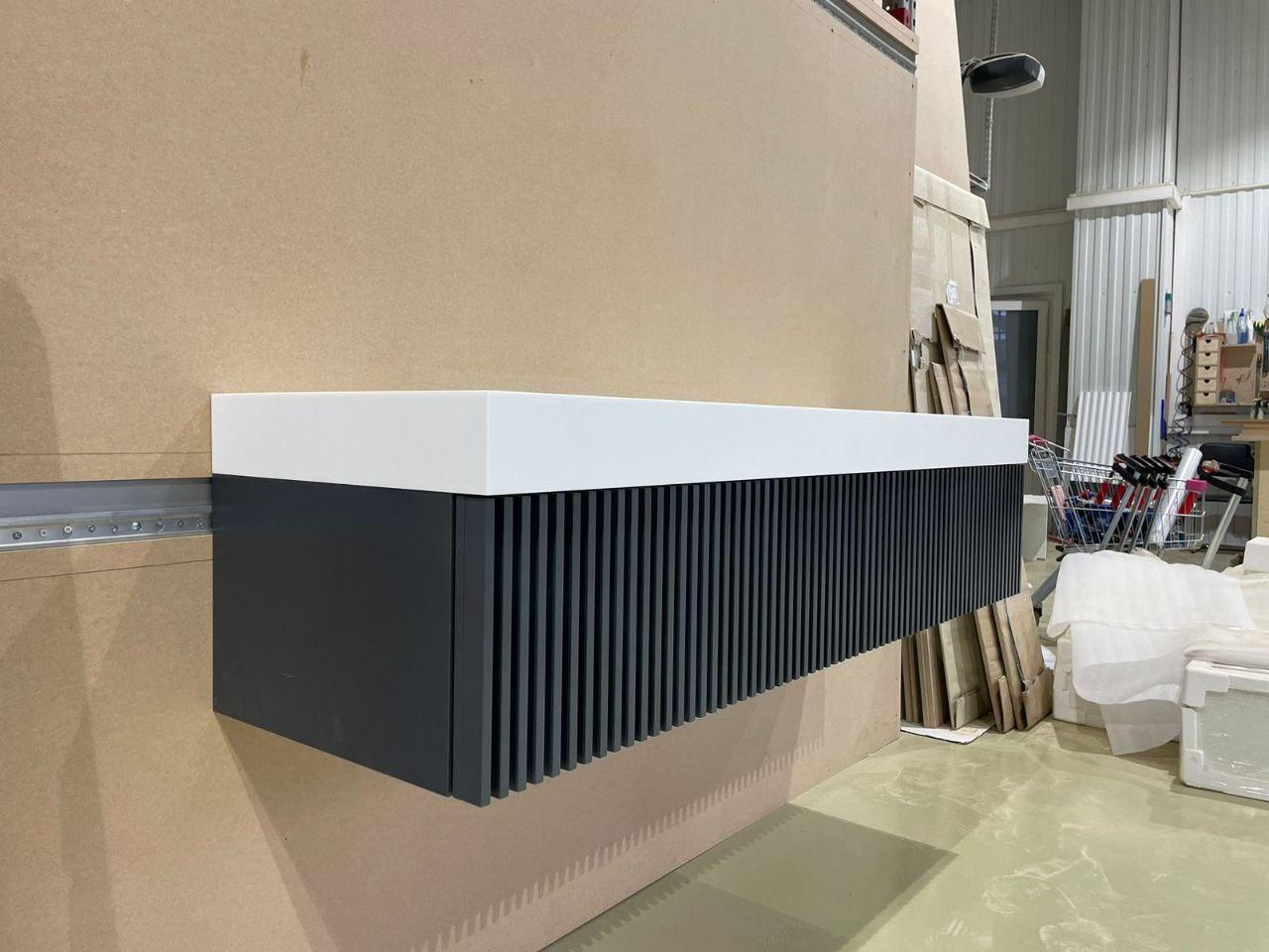 Навесная тумба для ванной комнаты