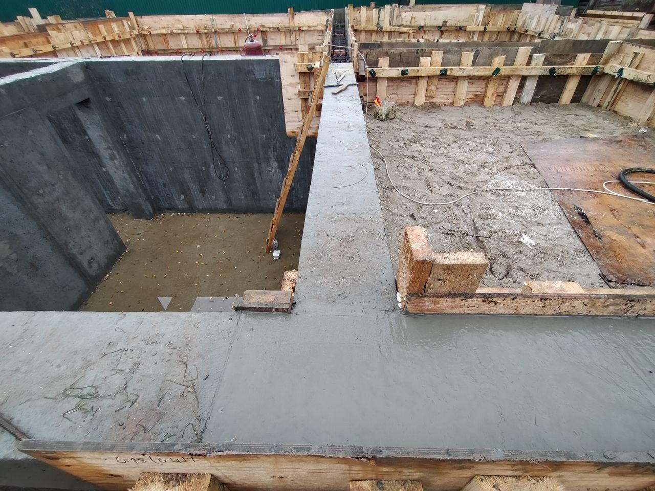 Устройство монолитных железобетонных фундаментов. Устройство монолитных железобетонных фундаментов.