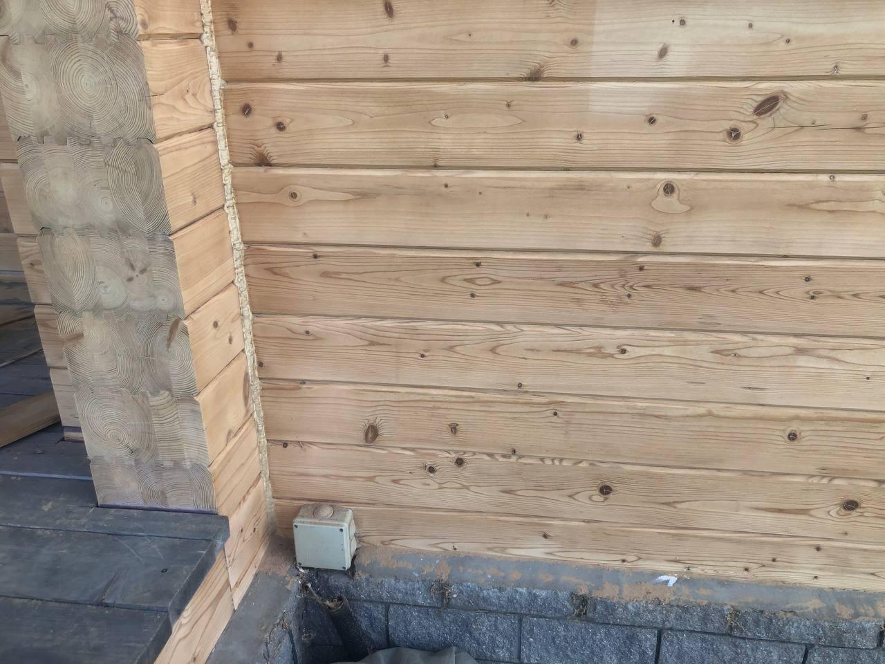 Перекрашивание деревянных домов из клеёного бруса.