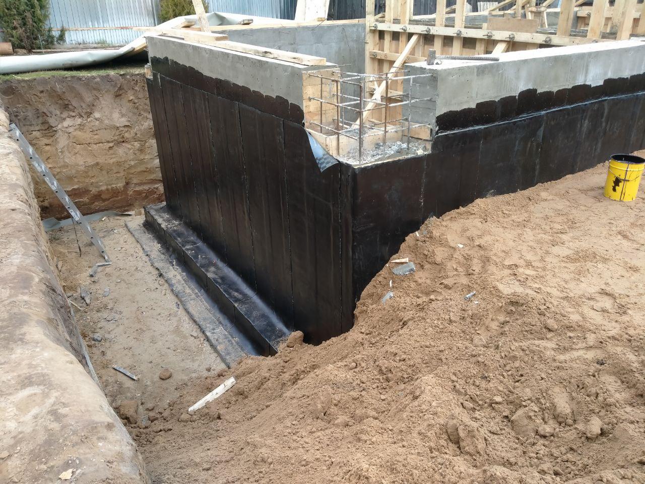 Устройство монолитных железобетонных фундаментов. Устройство монолитных железобетонных фундаментов.