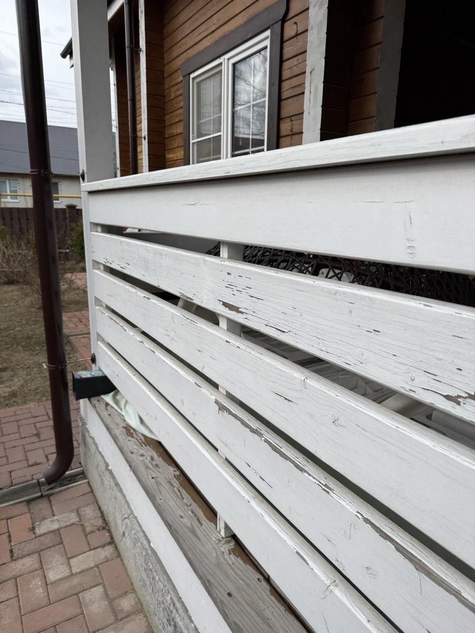 Перекрашивание деревянных домов из клеёного бруса.