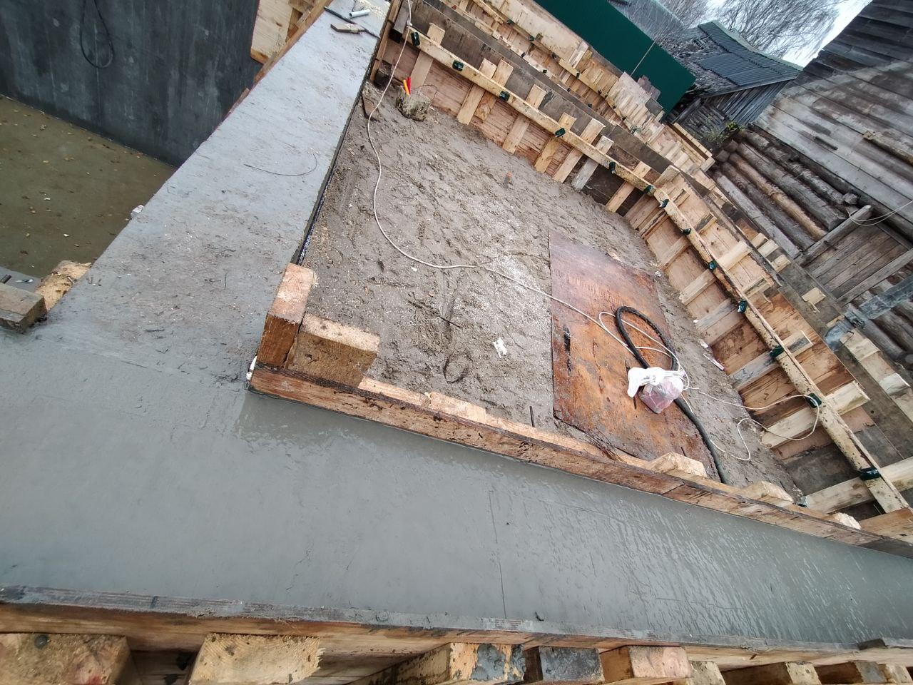 Устройство монолитных железобетонных фундаментов. Устройство монолитных железобетонных фундаментов.