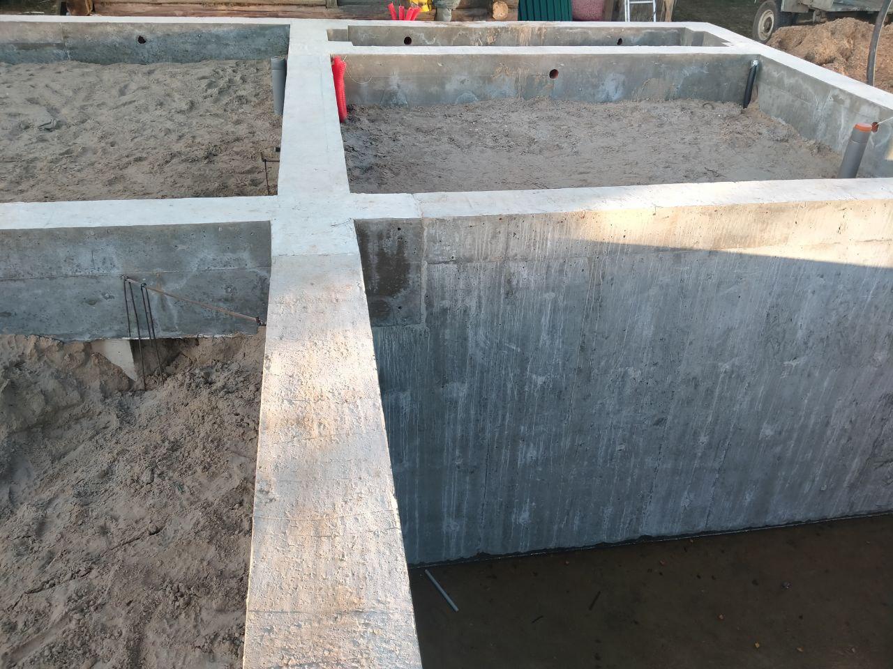 Устройство монолитных железобетонных фундаментов. Устройство монолитных железобетонных фундаментов.