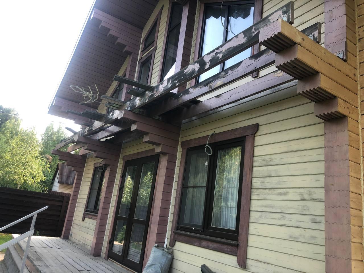 Перекрашивание деревянных домов из клеёного бруса.