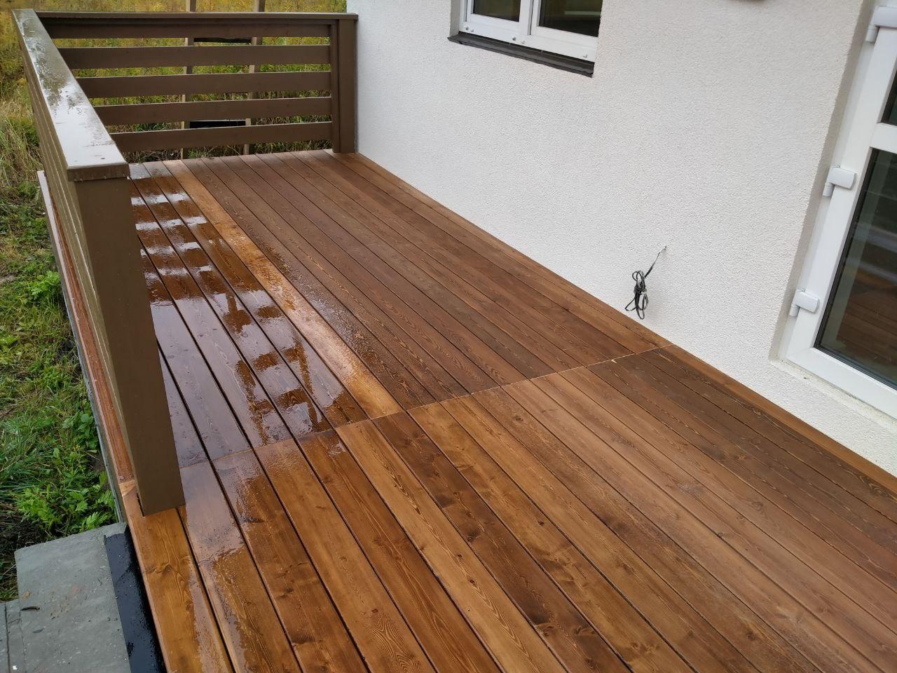 Профессиональная покраска террасной доски. Профессиональная покраска террасной доски.