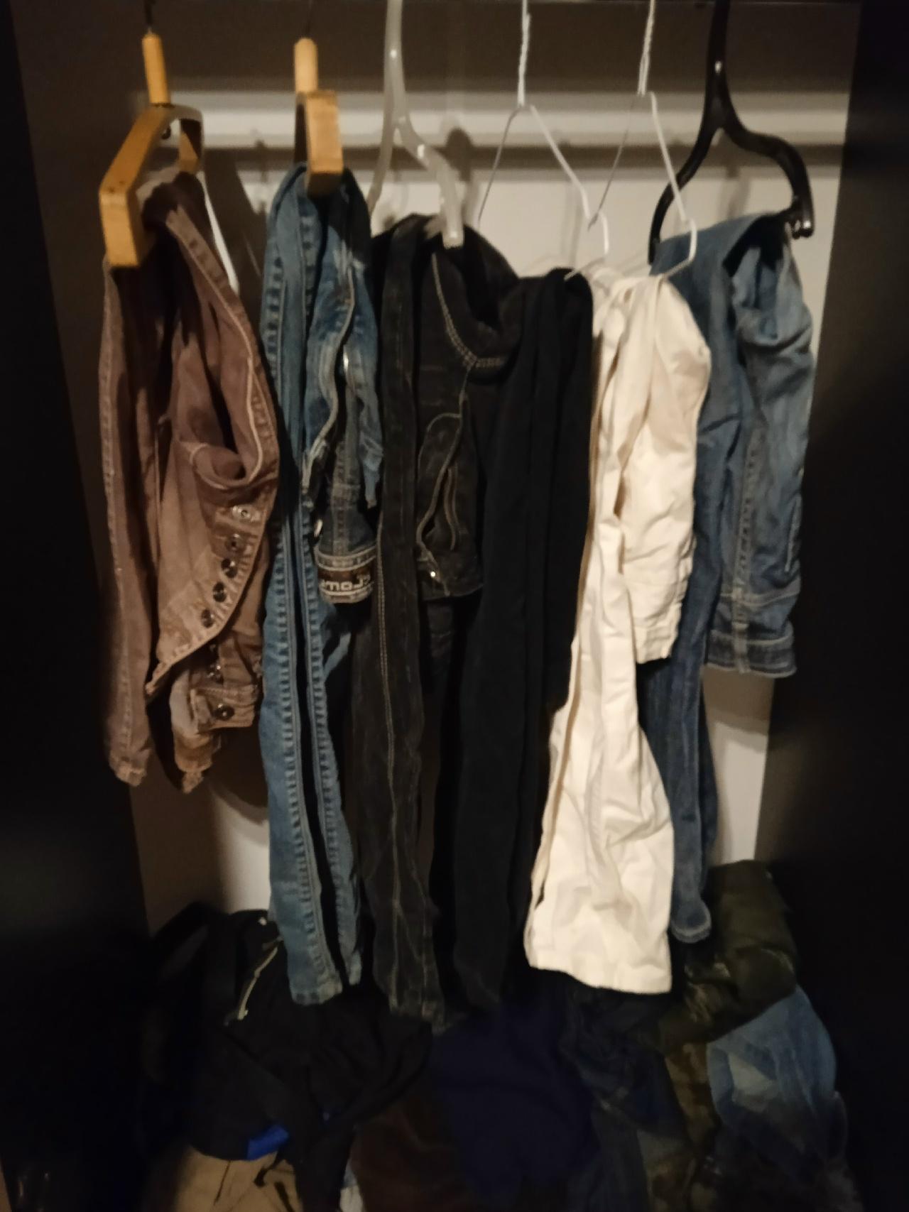 goods image