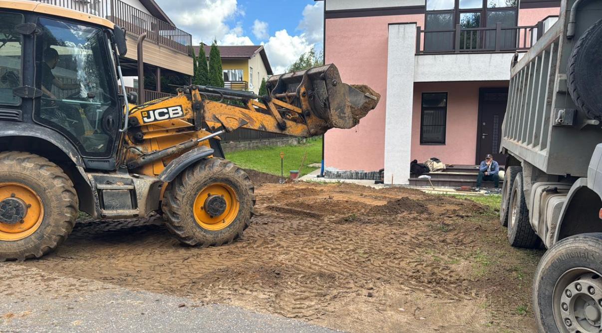 Аренда экскаватора в Истре Аренда экскаватора в Истре