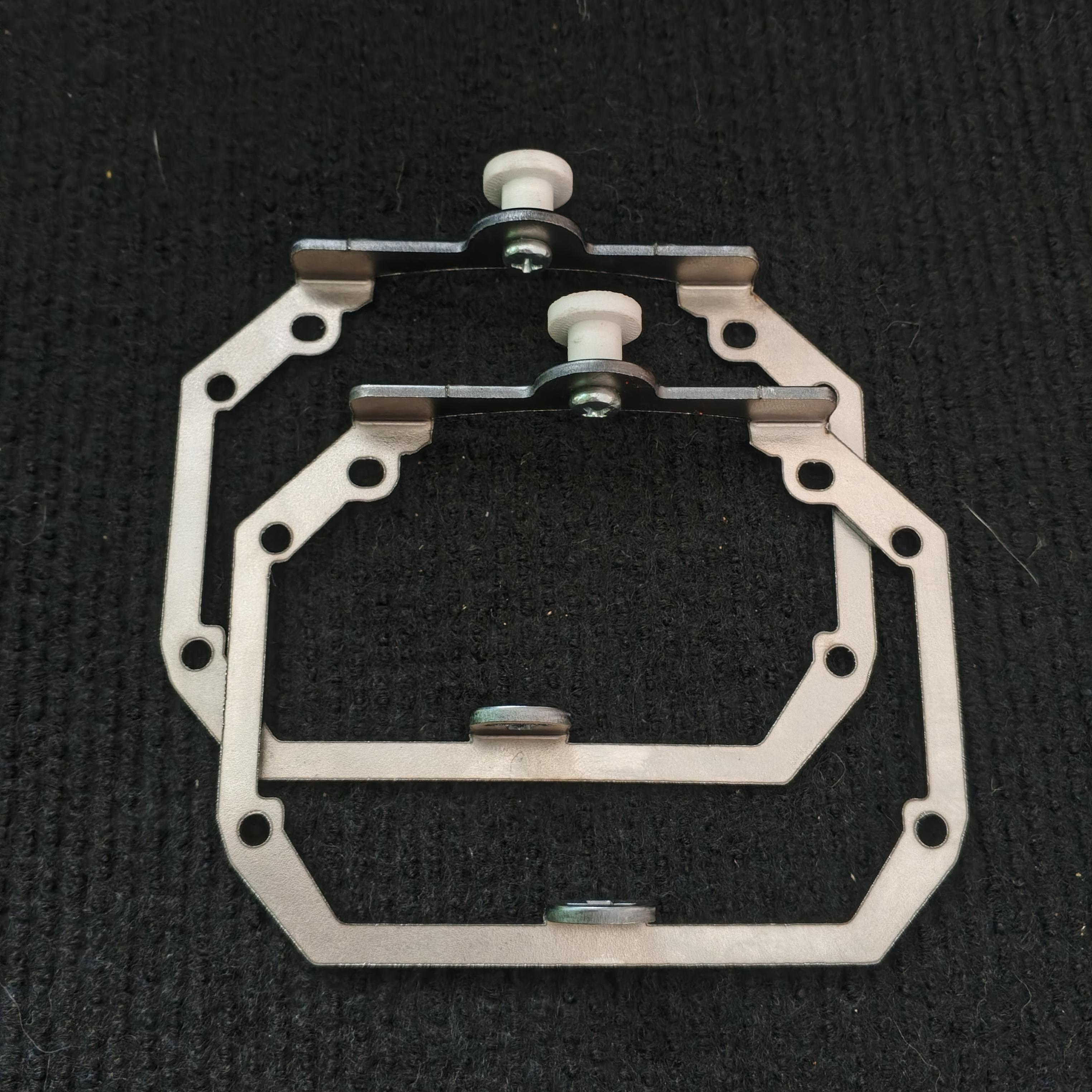 Рамки для установки линз в фары AFS