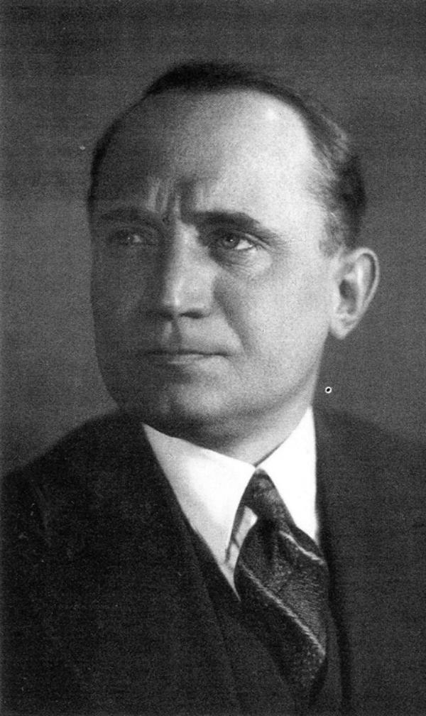Борис Евгеньевич Захава