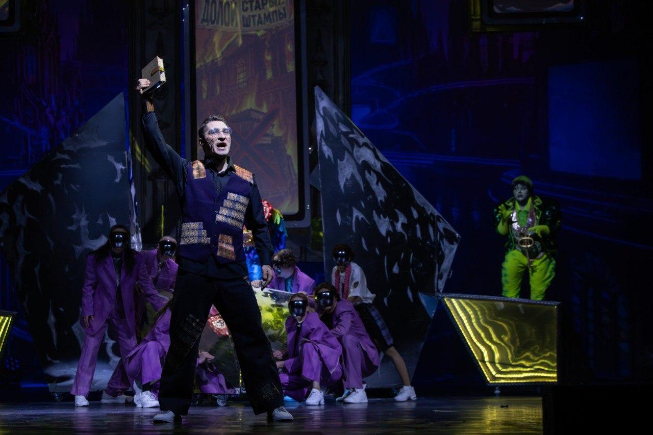 Художественное оформление экспозиции “Оборона Тулы” в парке "ПАТРИОТ" города Тулы