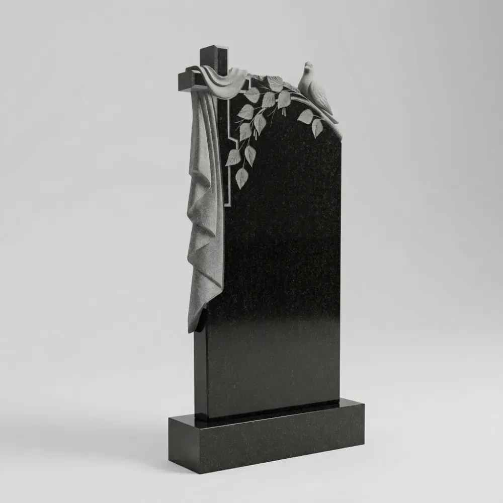 Трогательный гранитный памятник с резной березой и голубем на могилу