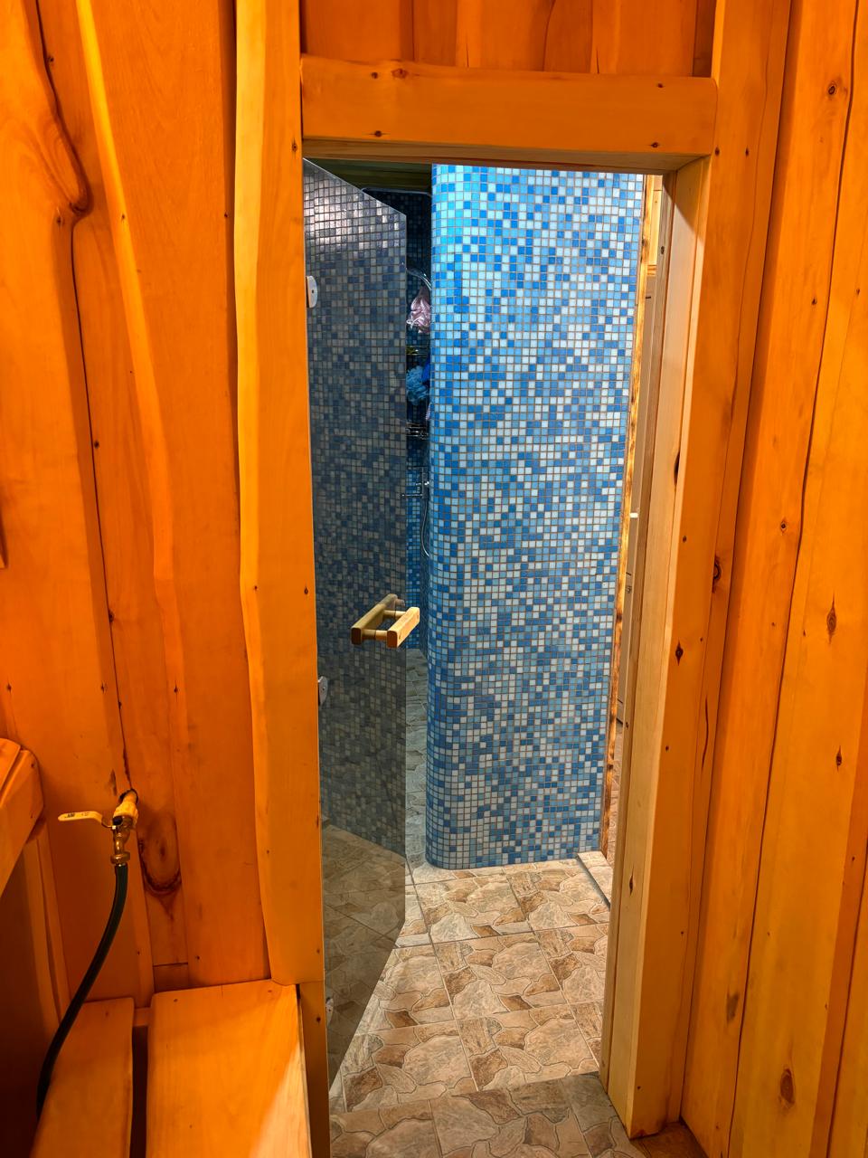 Номер трёхместный комфорт