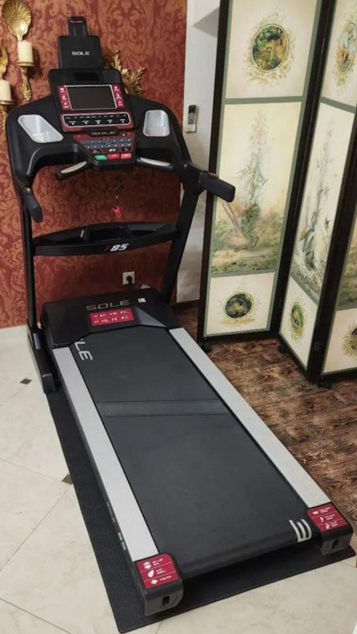 Аренда беговой дорожки Sole Fitness F85 в Краснодаре