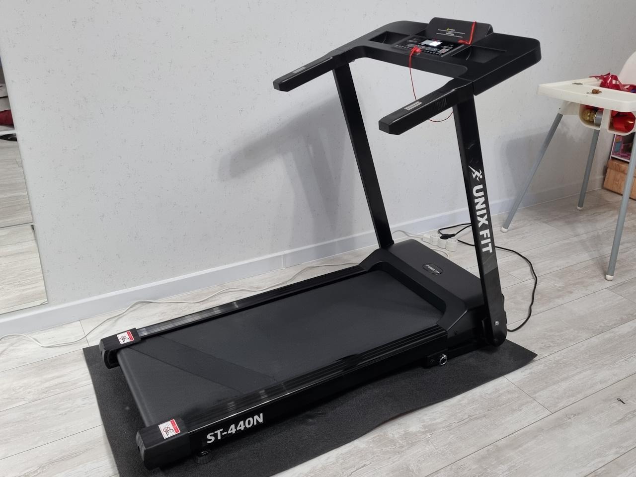 Аренда беговой дорожки Unixfit ST-440N в Краснодаре