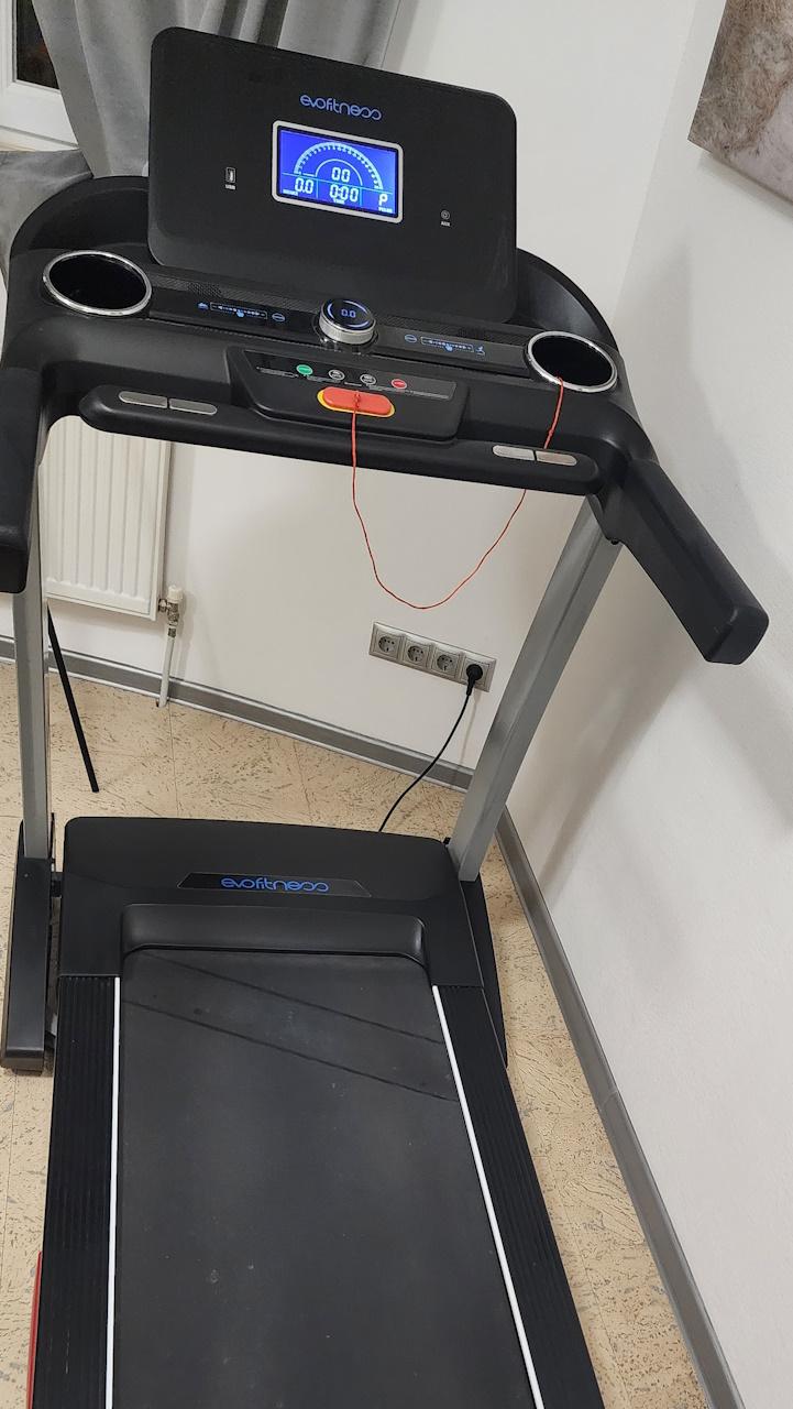 Аренда беговой дорожки EVO Fitness Force в Краснодаре