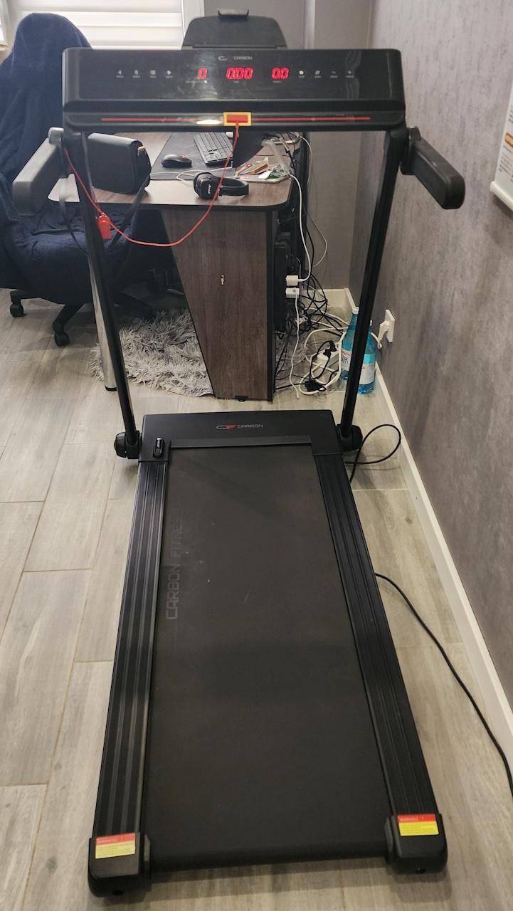 Аренда беговой дорожки Carbon T608 Slim в Краснодаре