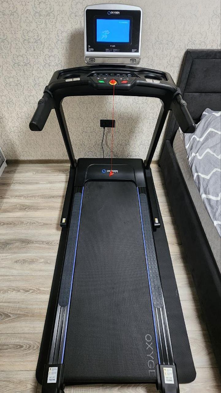 Аренда беговой дорожки Oxygen New Classic Platinum AC TFT/LED в Краснодаре