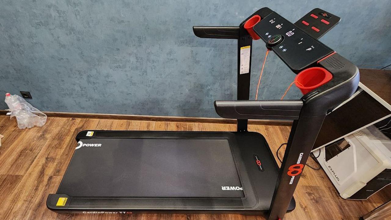 Аренда беговой дорожки CardioPower TT40 в Краснодаре