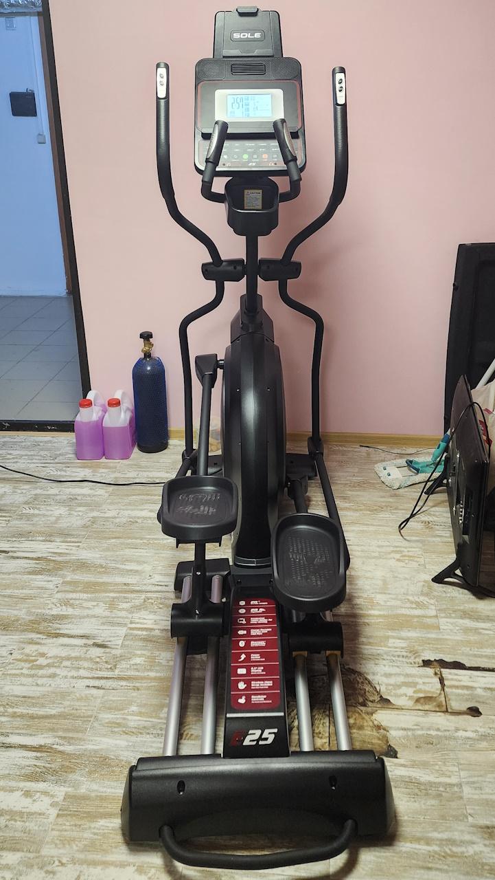 Аренда эллиптического тренажера Sole Fitness E25 в Краснодаре
